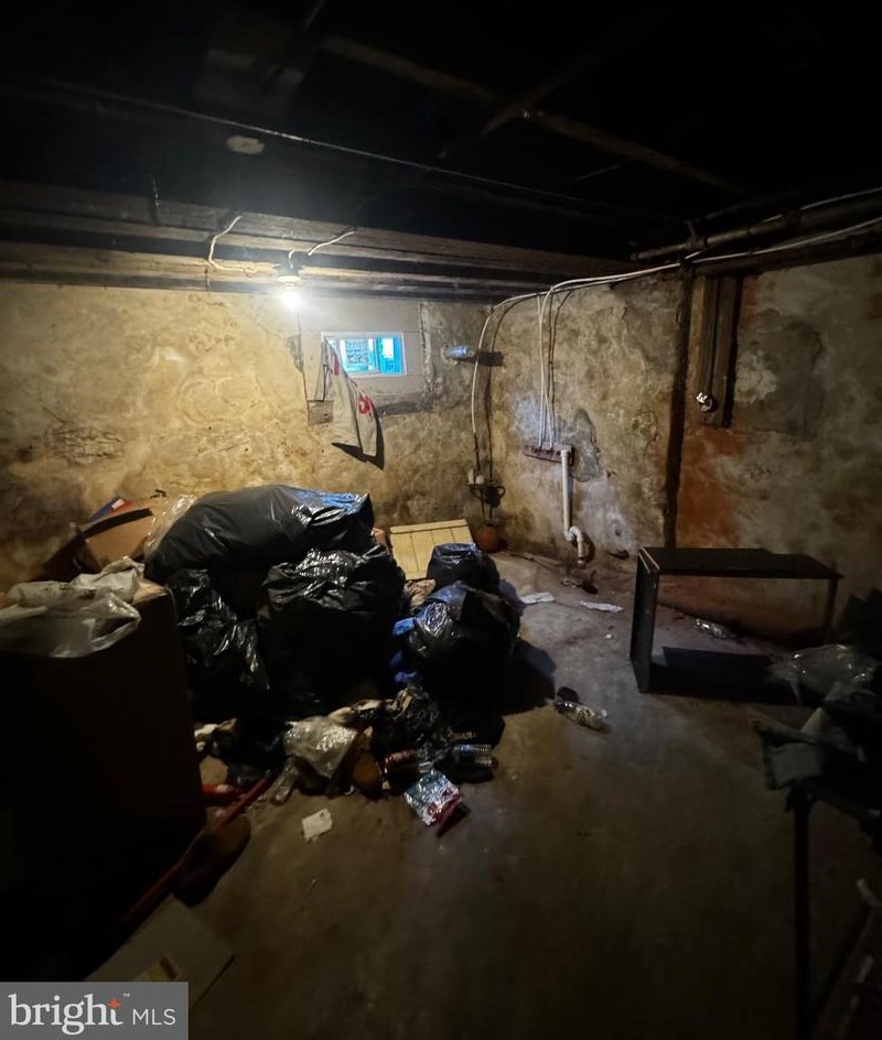 630 Thayer St, Philadelphia PA 19134-1826 exterior