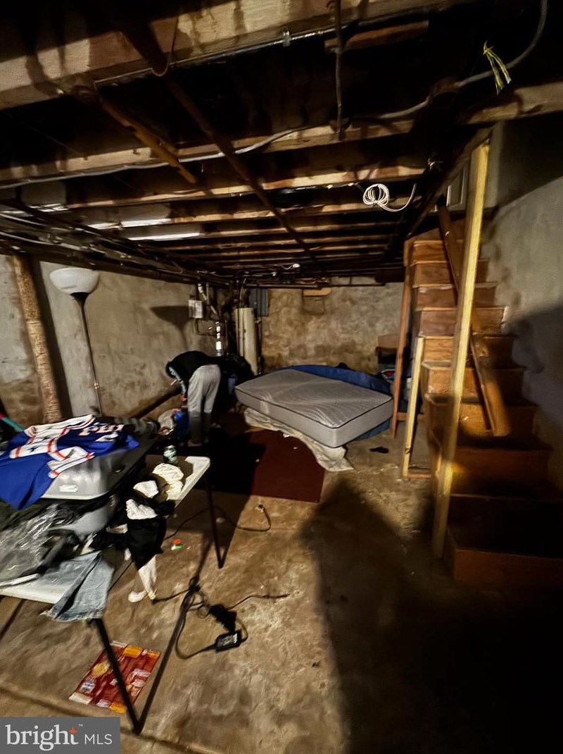 630 Thayer St, Philadelphia PA 19134-1826 exterior