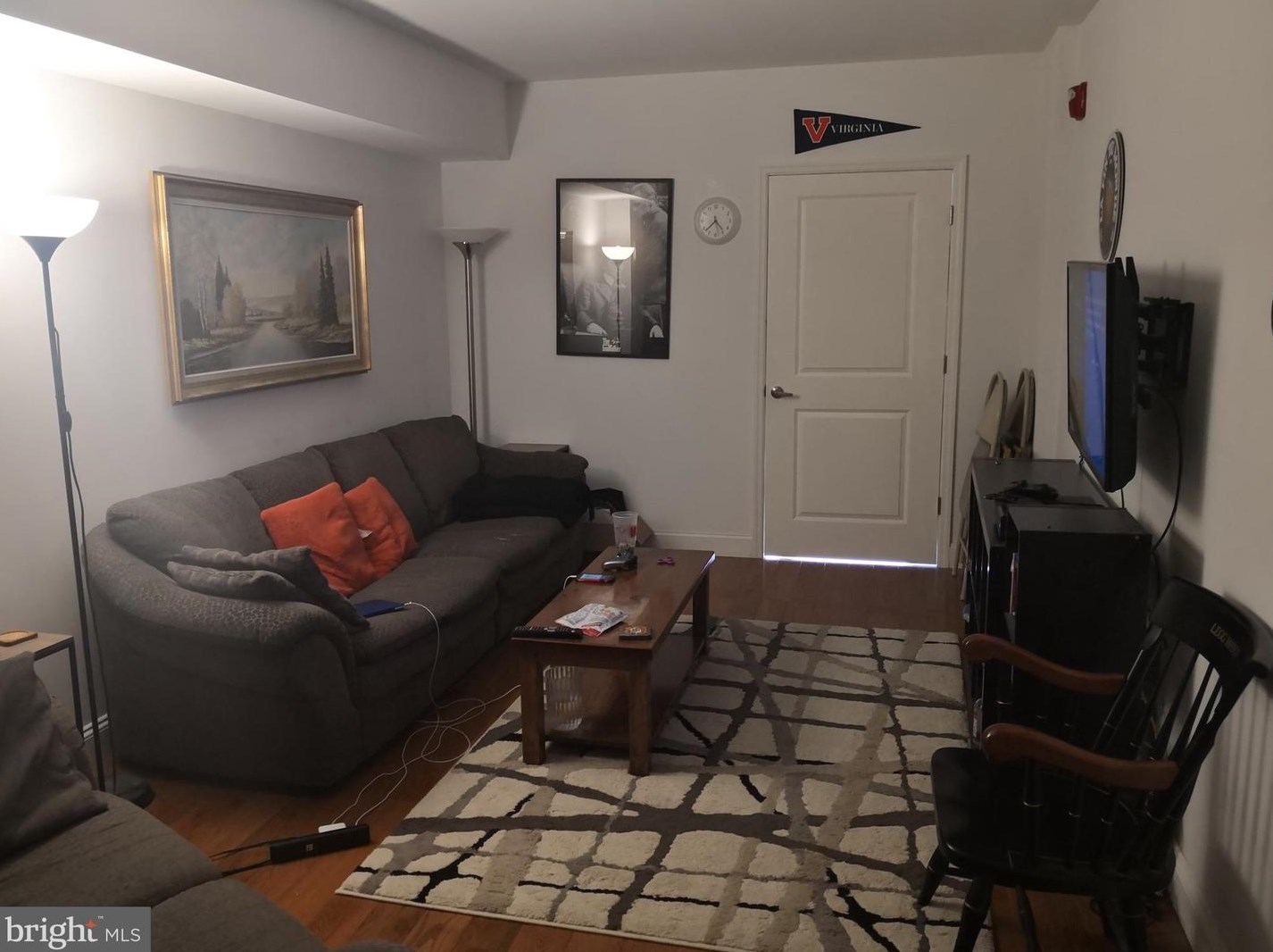 1002 Green St #1f, Philadelphia, PA 19123