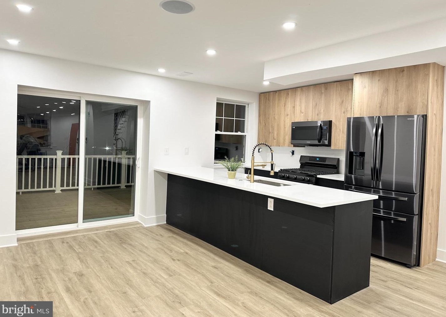 6232 Tabor Ave, Philadelphia PA  19111-5715 exterior