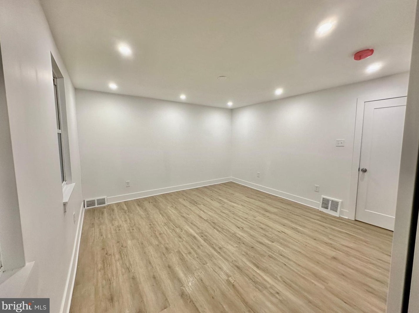 6232 Tabor Ave, Philadelphia PA  19111-5715 exterior