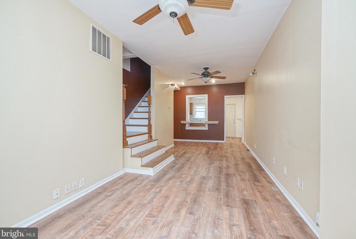 894 Stillman St, Philadelphia, PA 19130-1838