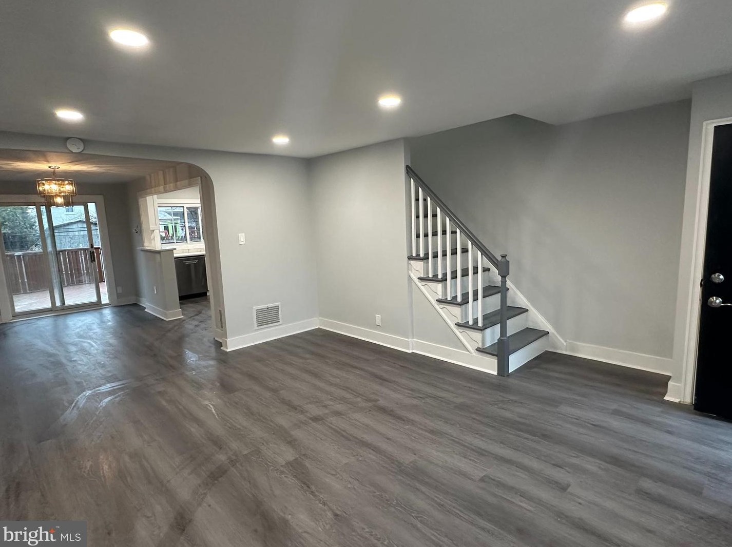 3307 Decatur St, Philadelphia PA  19136-3021 exterior