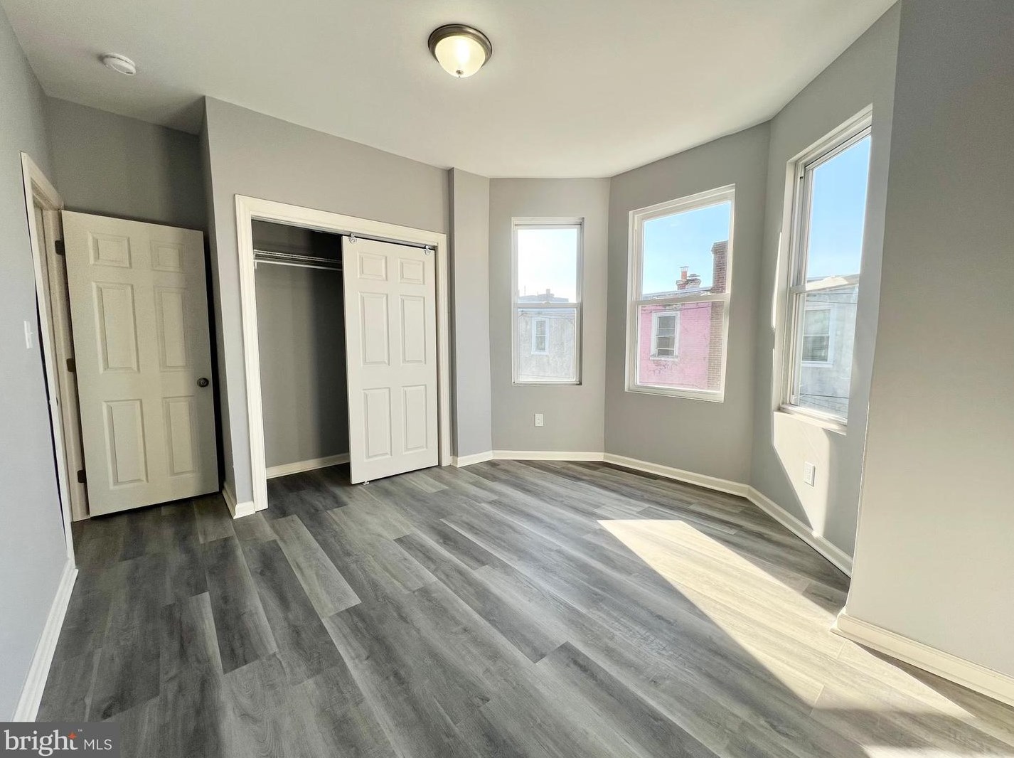 1220 S 53rd St, Philadelphia, PA 19131
