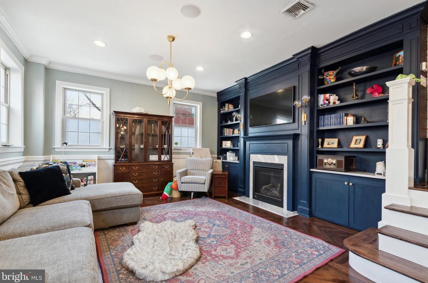 1812 Fitzwater St, Philadelphia, PA 19146