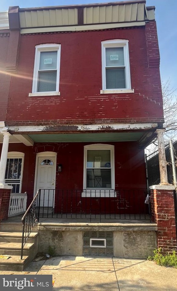 454 Salford St, Philadelphia, PA 19151-4345