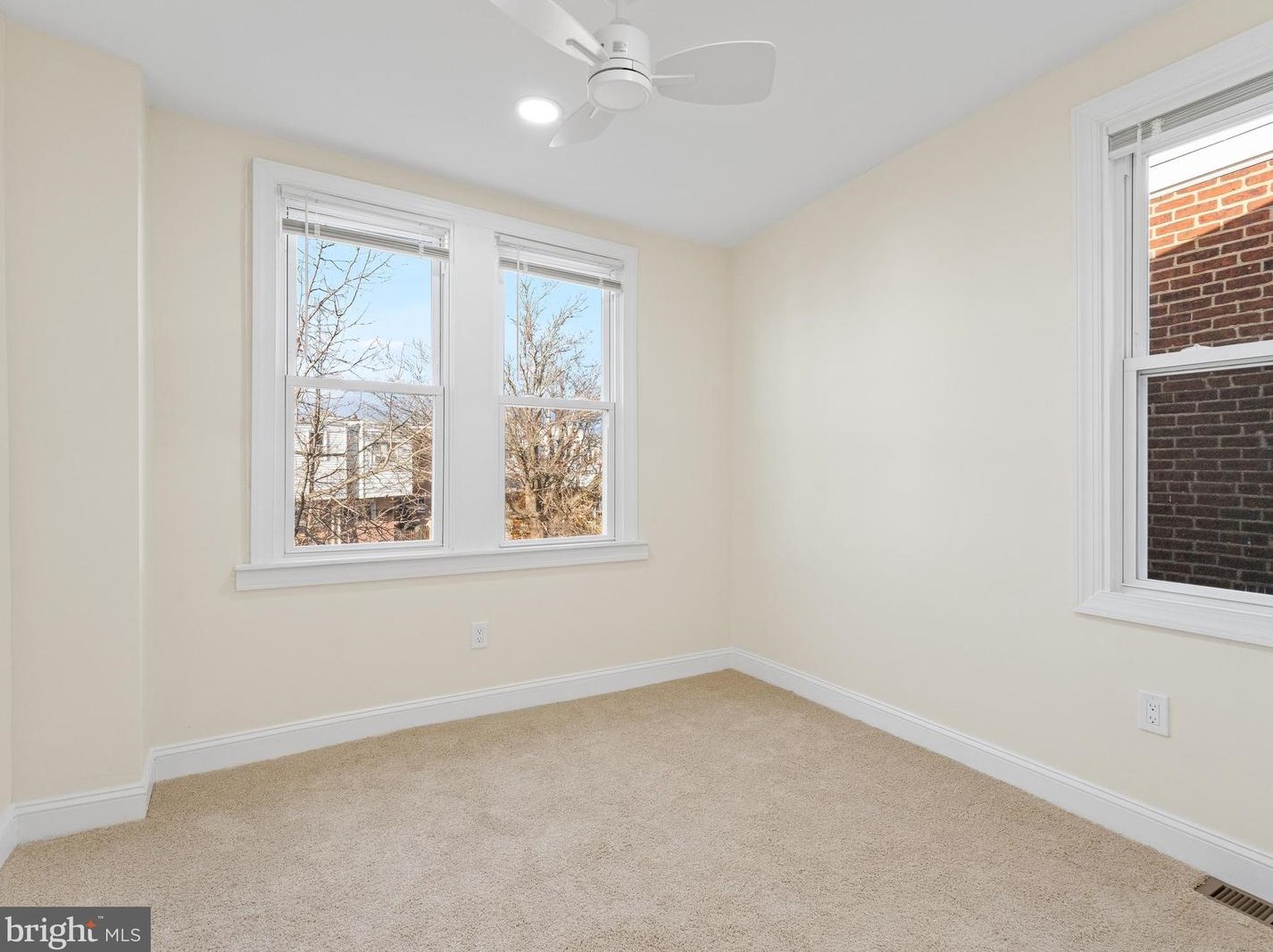 2139 66th Ave, Philadelphia PA  19138-2627 exterior