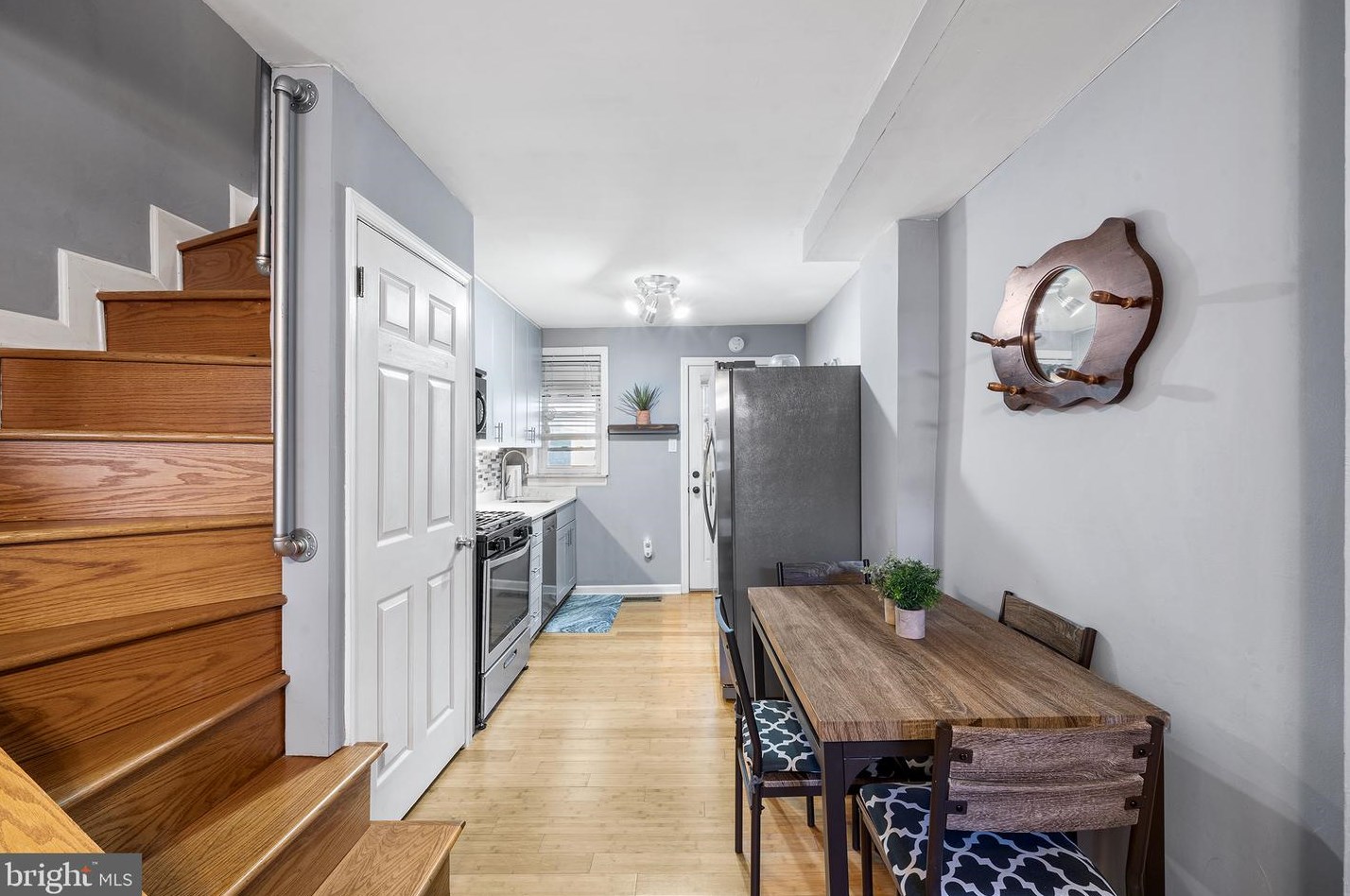 1855 Sepviva St, Philadelphia PA  19125-2425 exterior