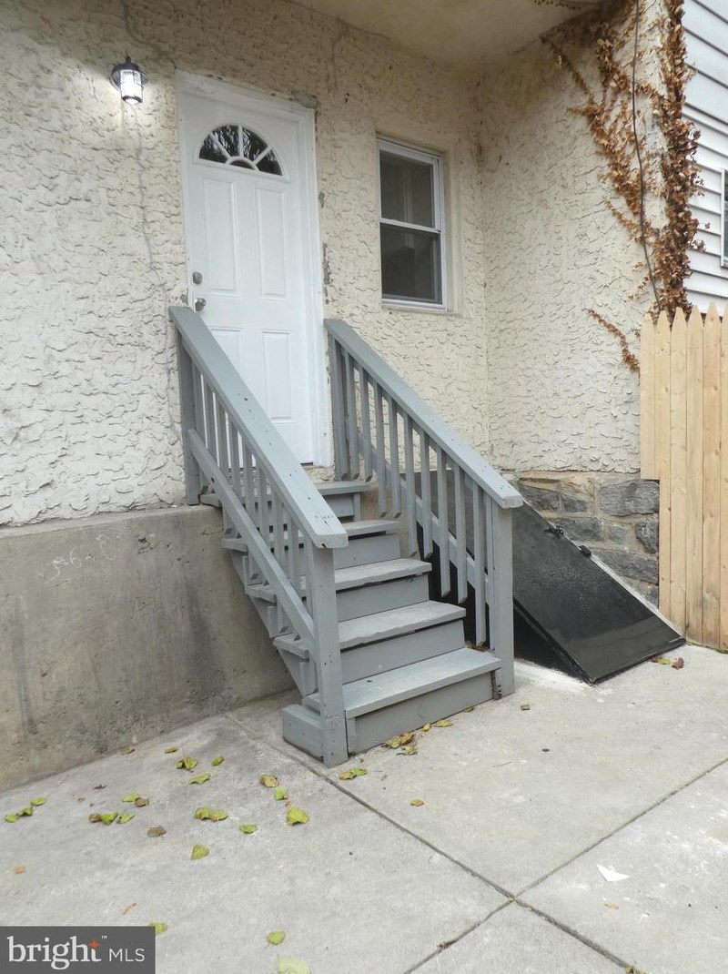 5644 Malcolm St, Philadelphia PA  19143-4634 exterior
