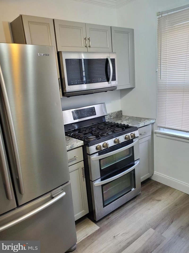 1909 72nd Ave, Philadelphia PA  19138-2701 exterior