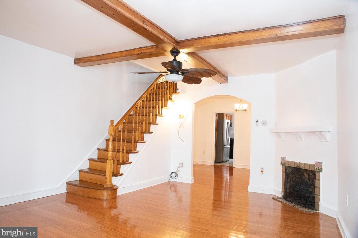 1909 72nd Ave, Philadelphia PA  19138-2701 exterior