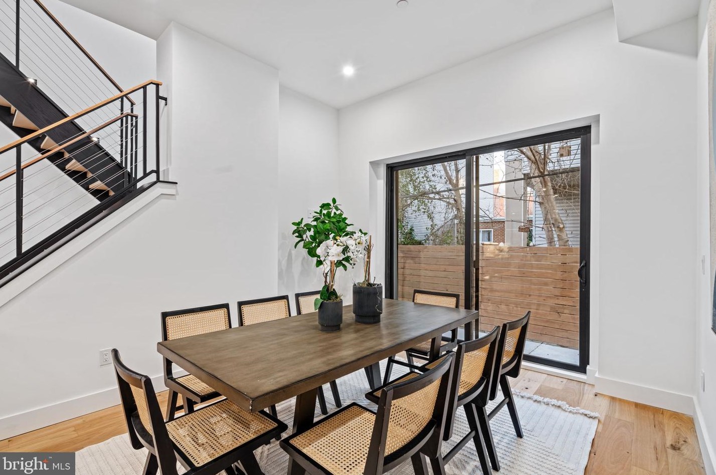 733 Uber St, Philadelphia PA  19130-2015 exterior