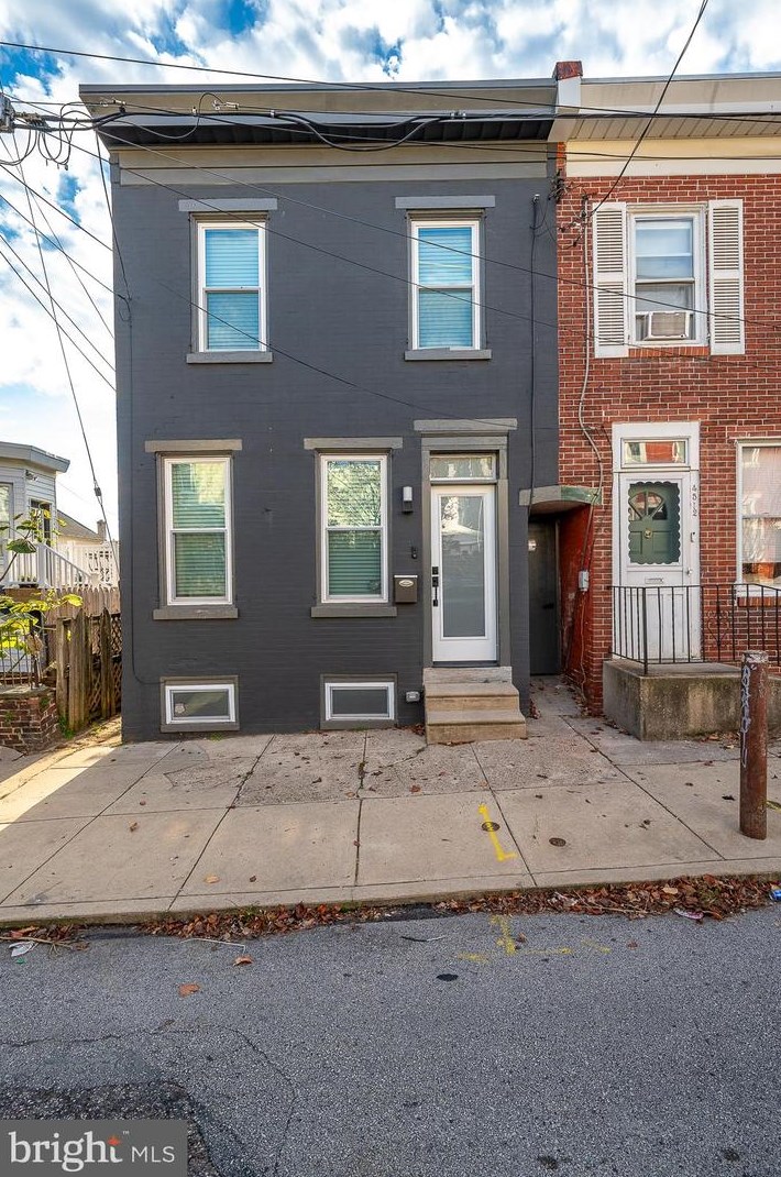 4510 Wilde St, Philadelphia, PA 19127-1219