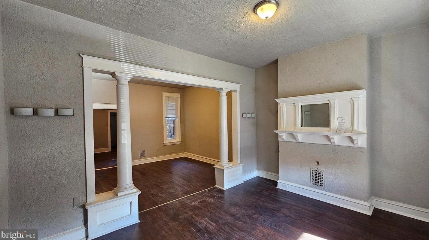 5713 Chew Ave, Philadelphia, PA 19138