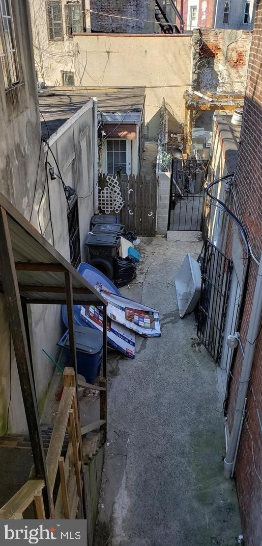 2838 Kensington Ave, Philadelphia PA 19134-1513 exterior