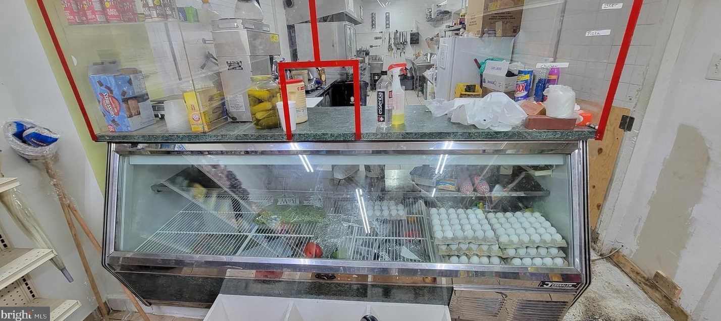 2838 Kensington Ave, Philadelphia PA 19134-1513 exterior