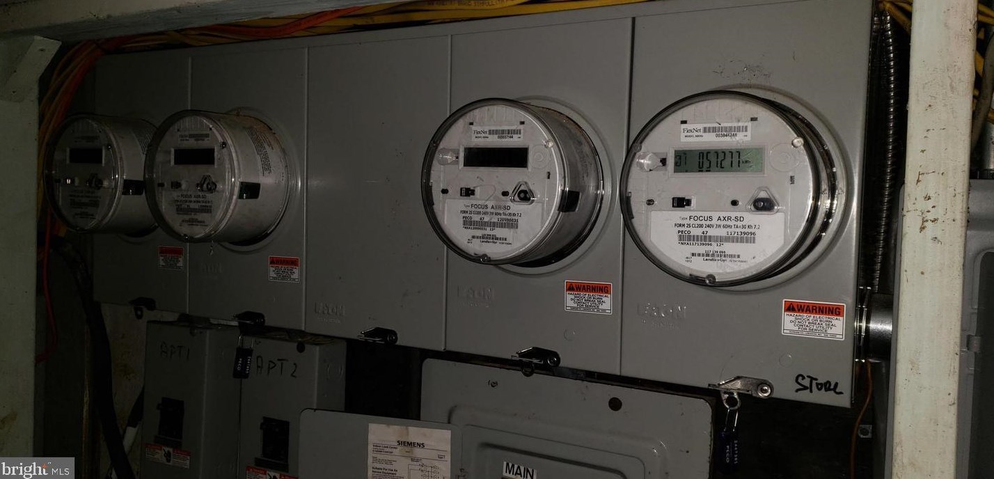 2838 Kensington Ave, Philadelphia PA 19134-1513 exterior