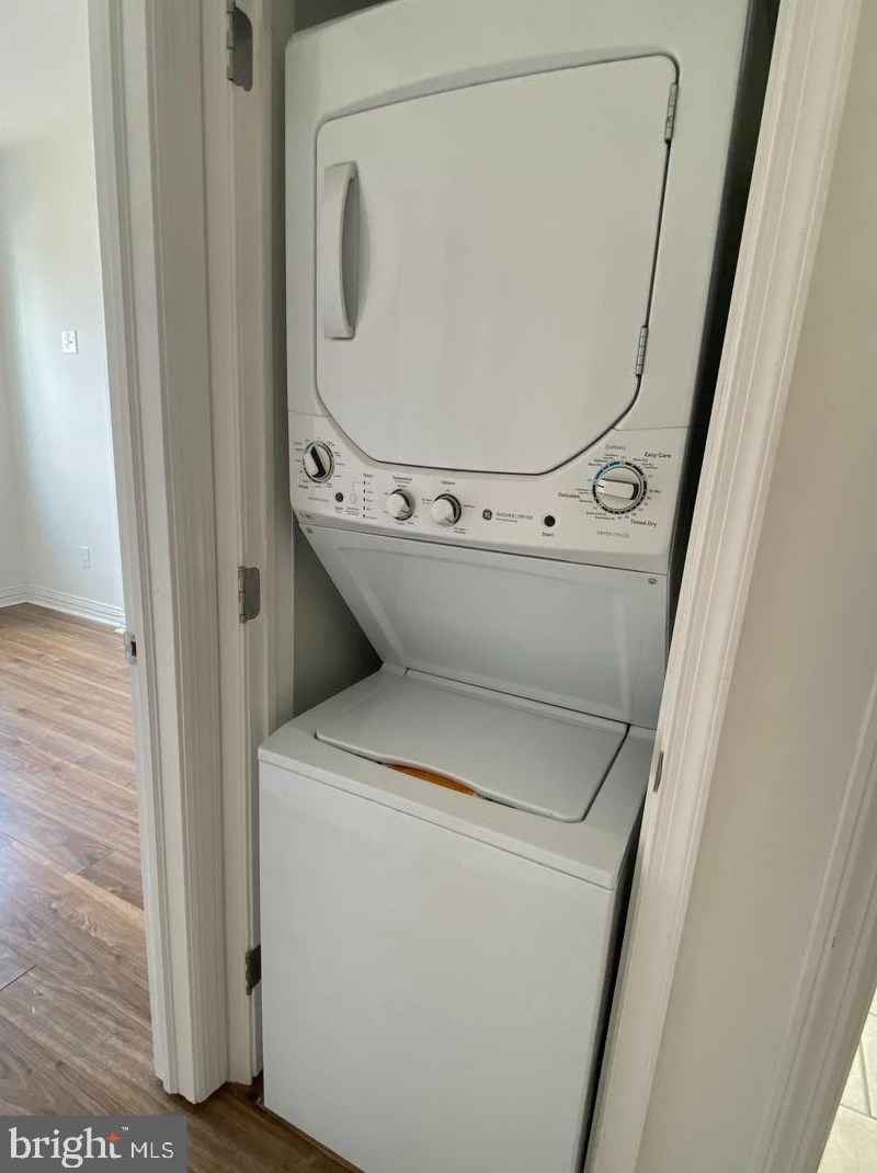 2053 Snyder Ave, Philadelphia PA 19148-2310 exterior