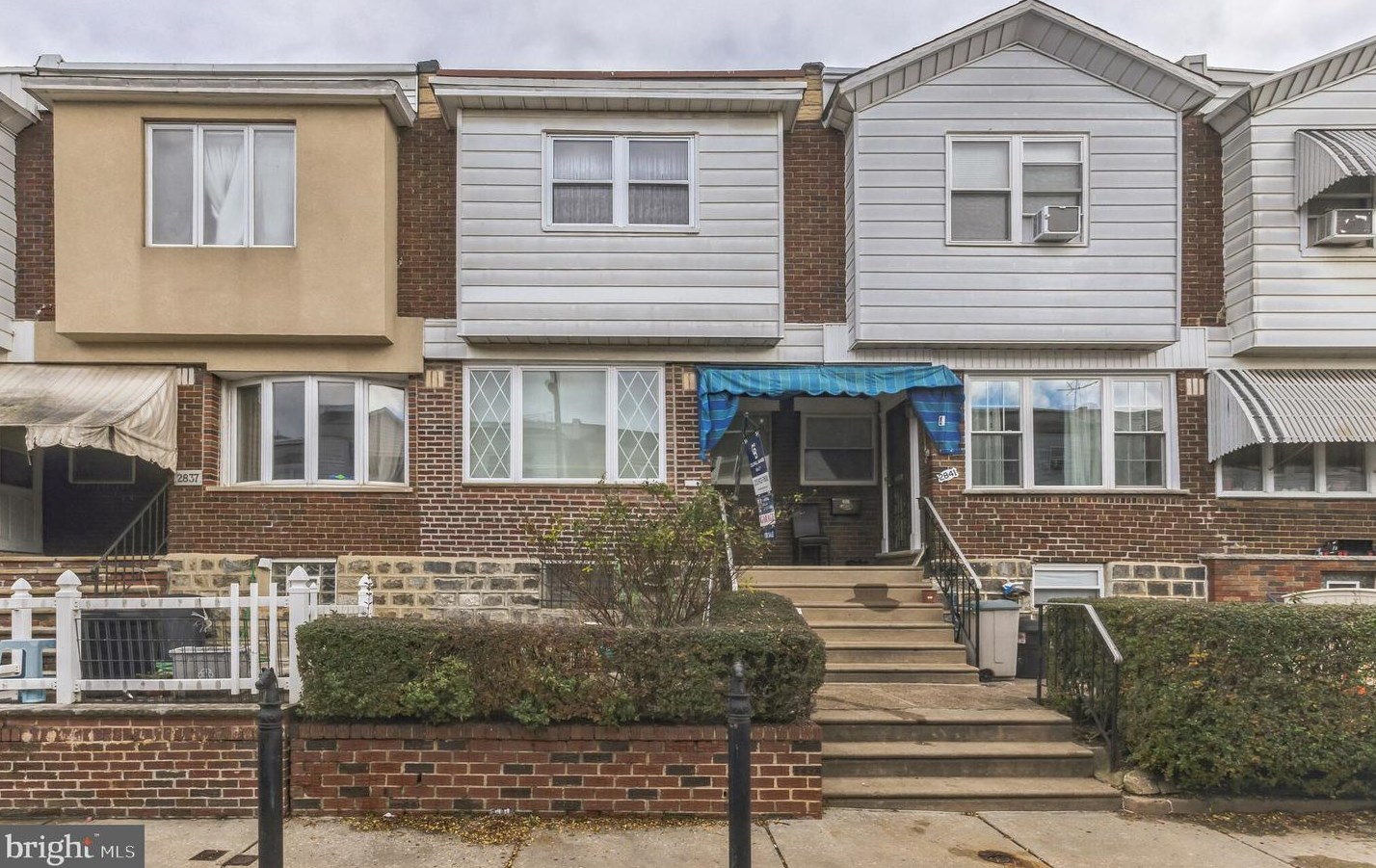 2839 Fairhill St, Philadelphia, PA 19133-2726
