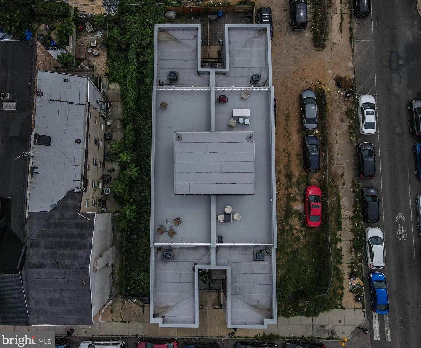 1434 Poplar St, Philadelphia PA  19130-1628 exterior