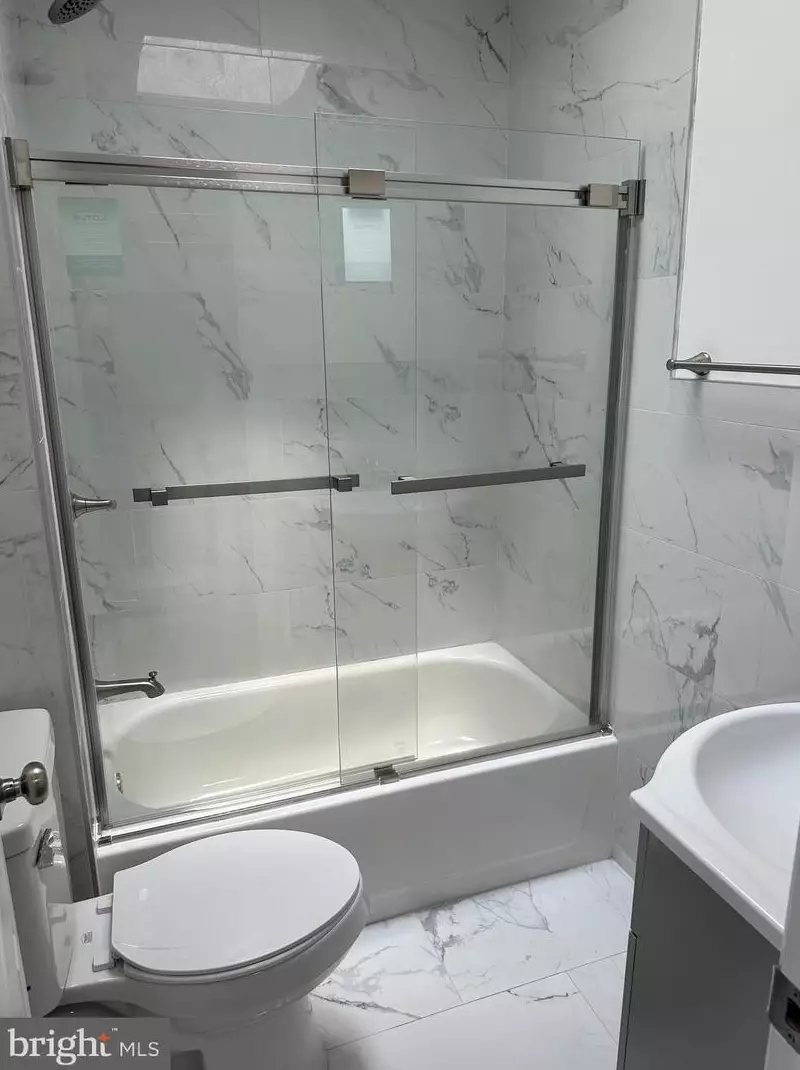 130 Dearborn St, Philadelphia PA  19139-2740 exterior