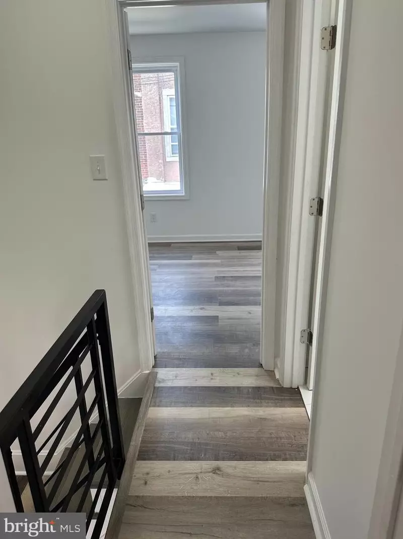 130 Dearborn St, Philadelphia PA  19139-2740 exterior