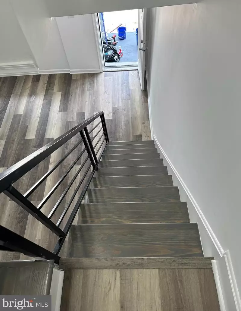 130 Dearborn St, Philadelphia PA  19139-2740 exterior