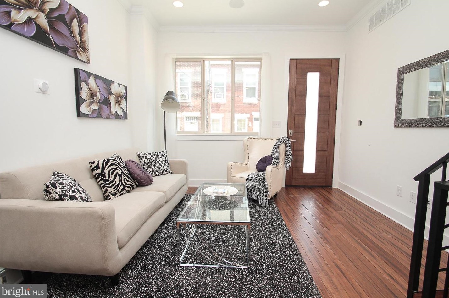 1546 Woodstock St, Philadelphia PA  19146-4527 exterior