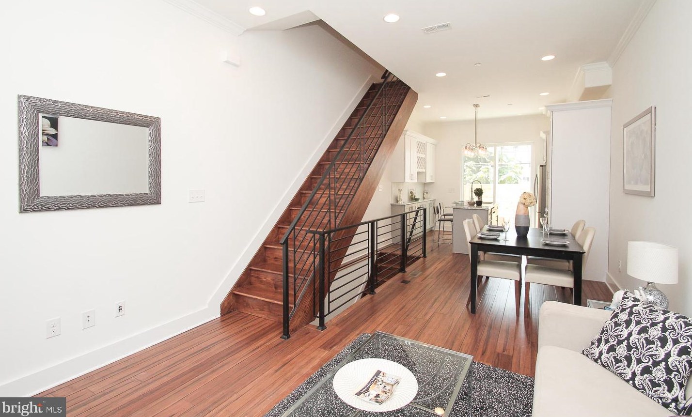 1546 N Woodstock St, Philadelphia, PA 19146
