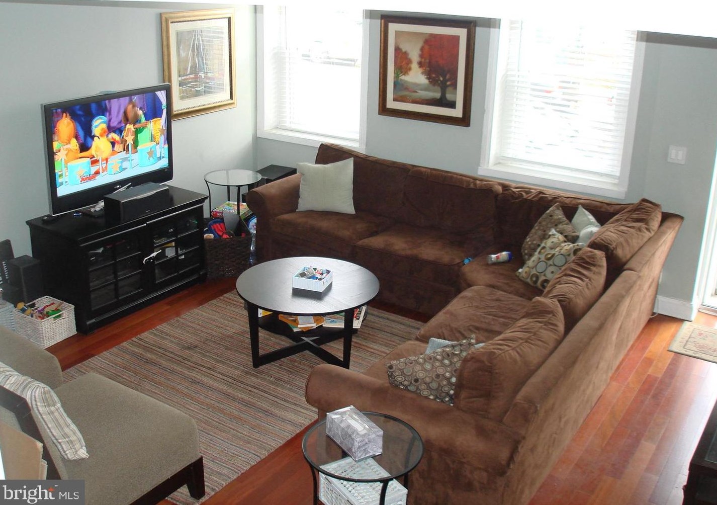 160 Levering St, Philadelphia, PA 19127