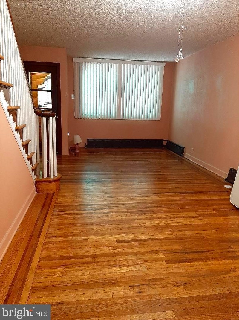 2538 Jessup St, Philadelphia PA  19133-1452 exterior