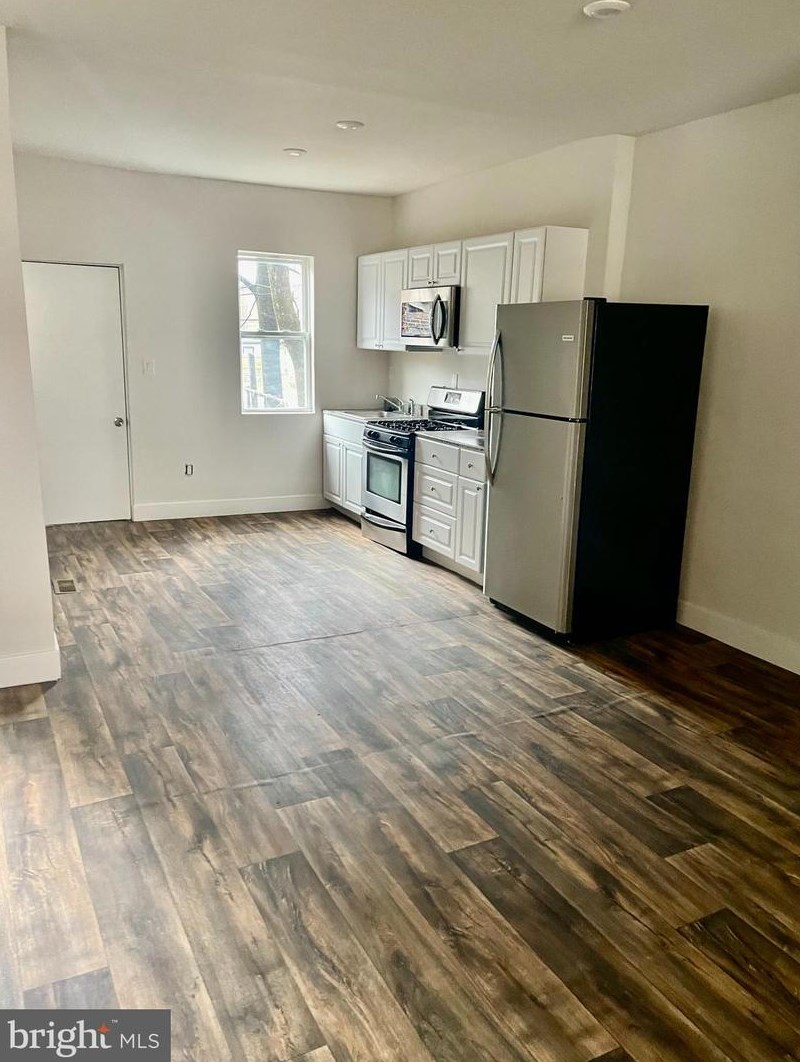 660 E Ontario St, Philadelphia, PA 19134