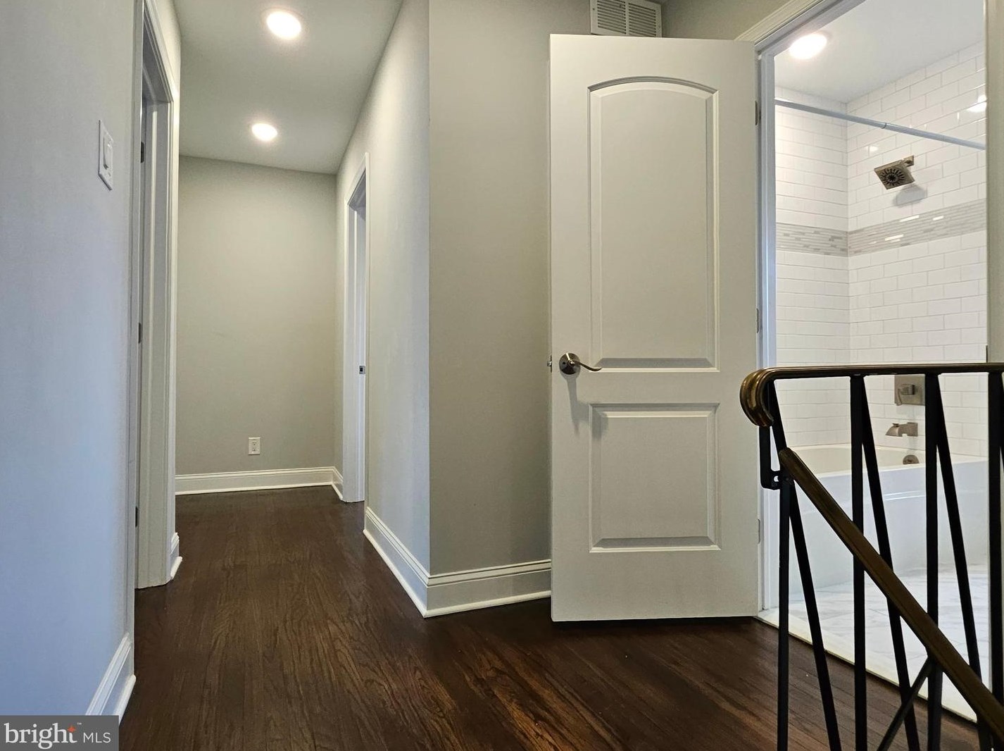 9221 Burbank Rd, Philadelphia PA  19115-3415 exterior