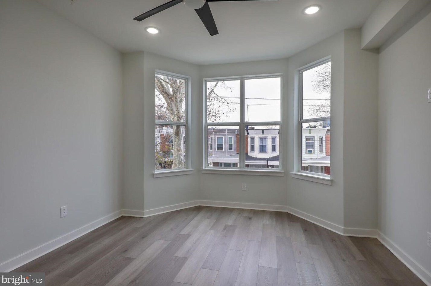 5217 Irving St #2, Philadelphia, PA 19139