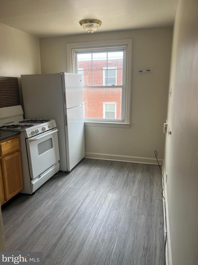 6331 Gardenia St, Philadelphia PA  19144-1601 exterior