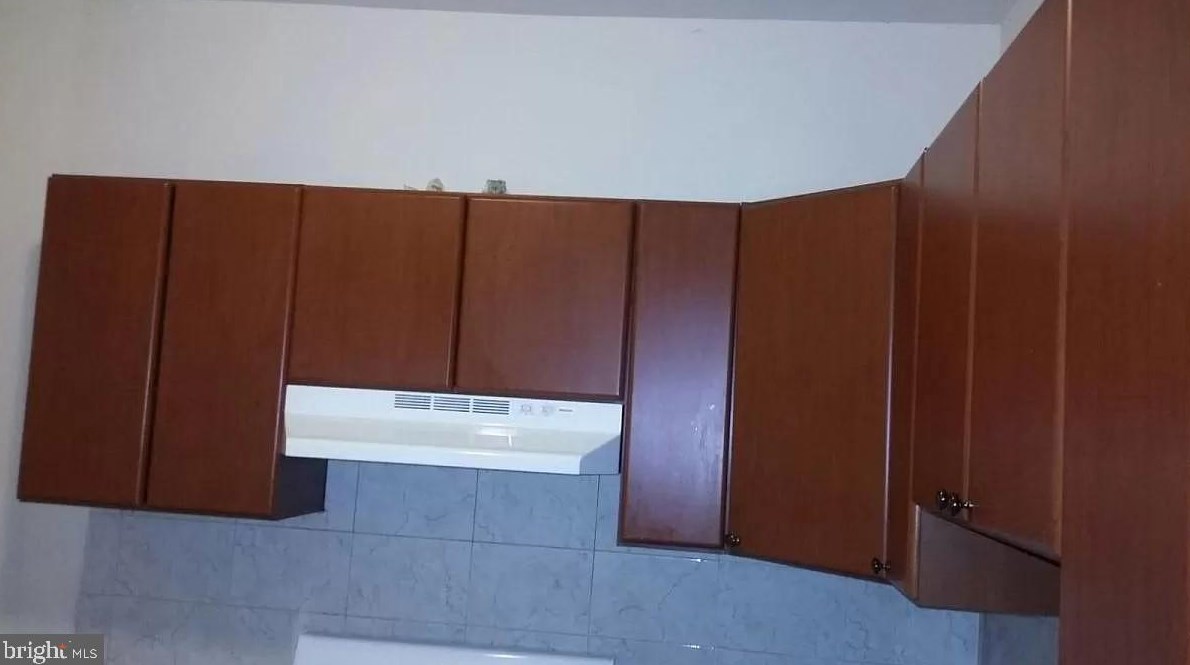 3742 N 7th St, Philadelphia, PA 19148