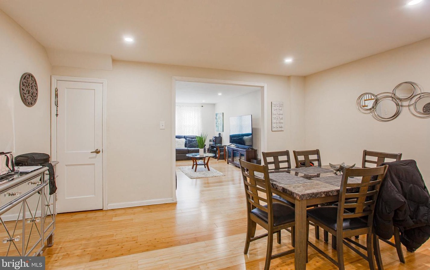 469 Van Kirk St, Philadelphia PA  19120-1120 exterior