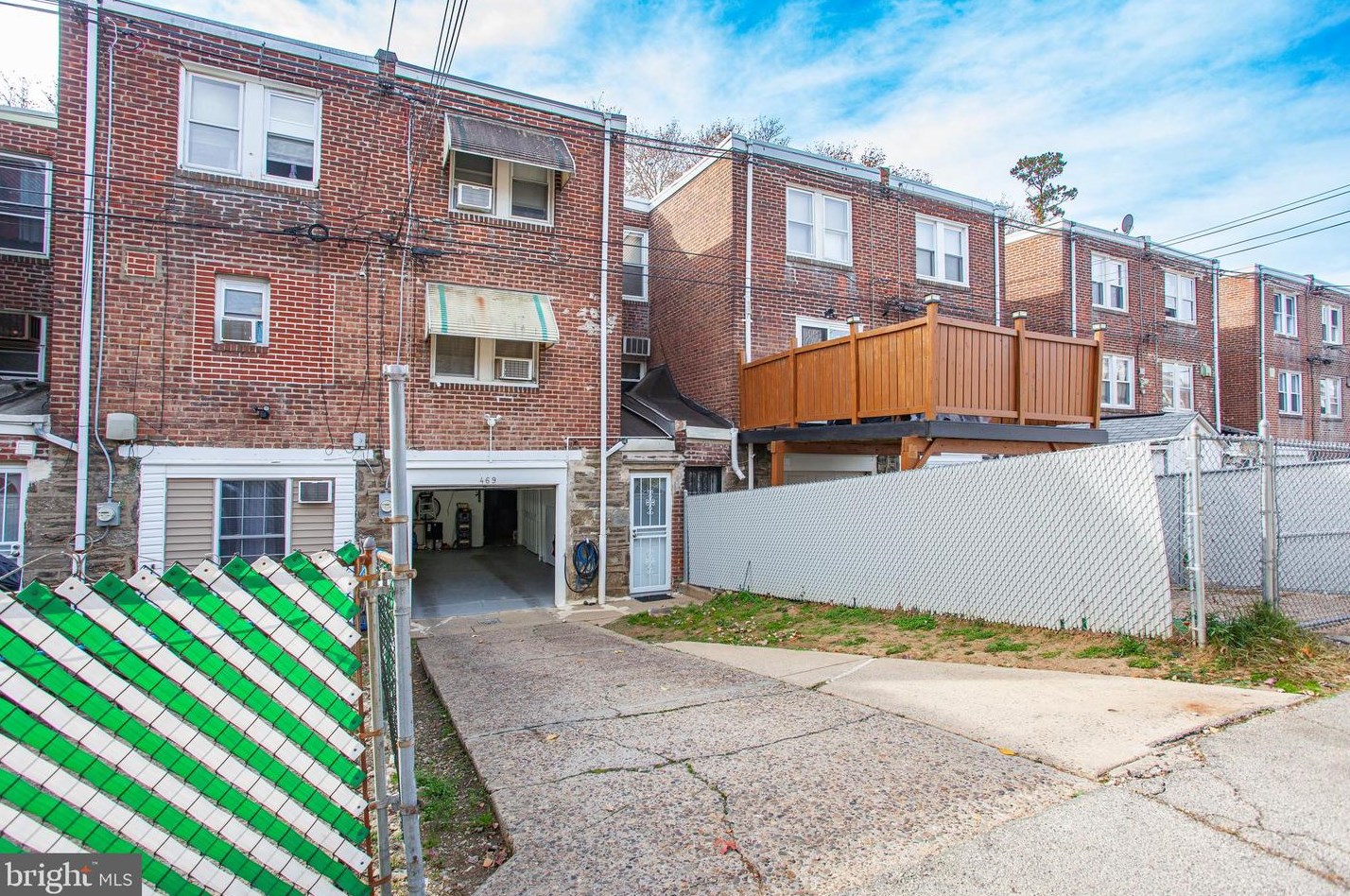 469 Van Kirk St, Philadelphia PA  19120-1120 exterior
