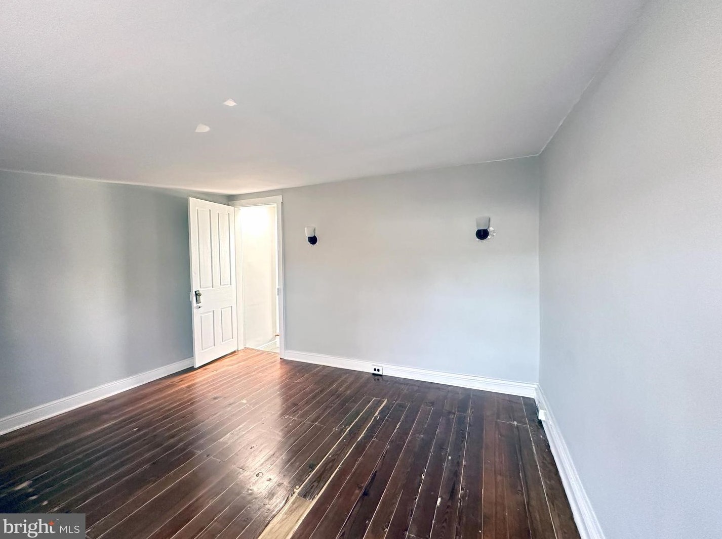 4115 Manayunk Ave, Philadelphia PA  19128-5027 exterior