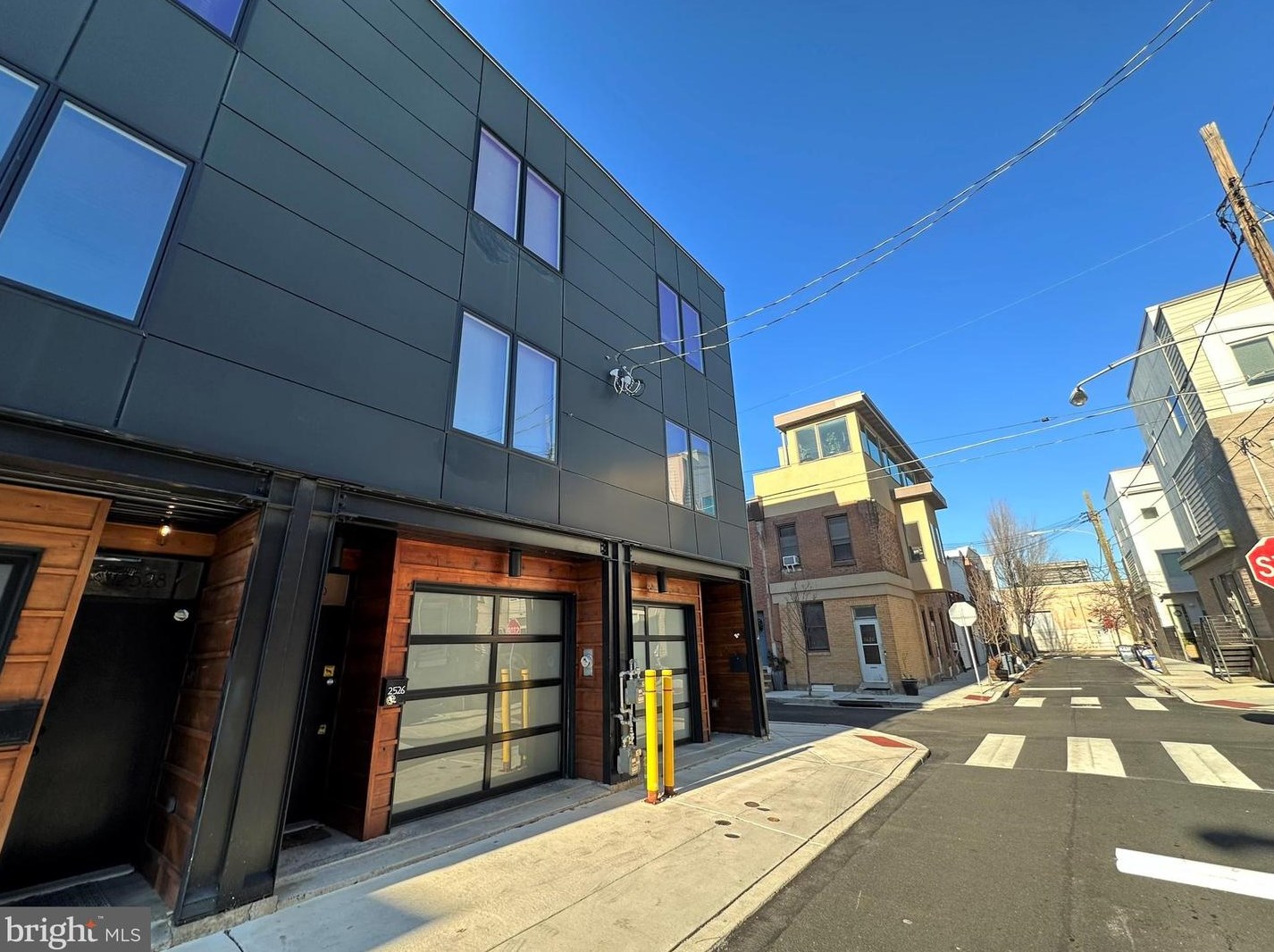 2526 E Albert St, Philadelphia, PA 19125