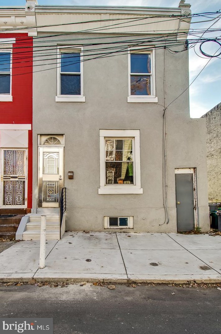 1120 Nevada St, Philadelphia PA  19133-1027 exterior