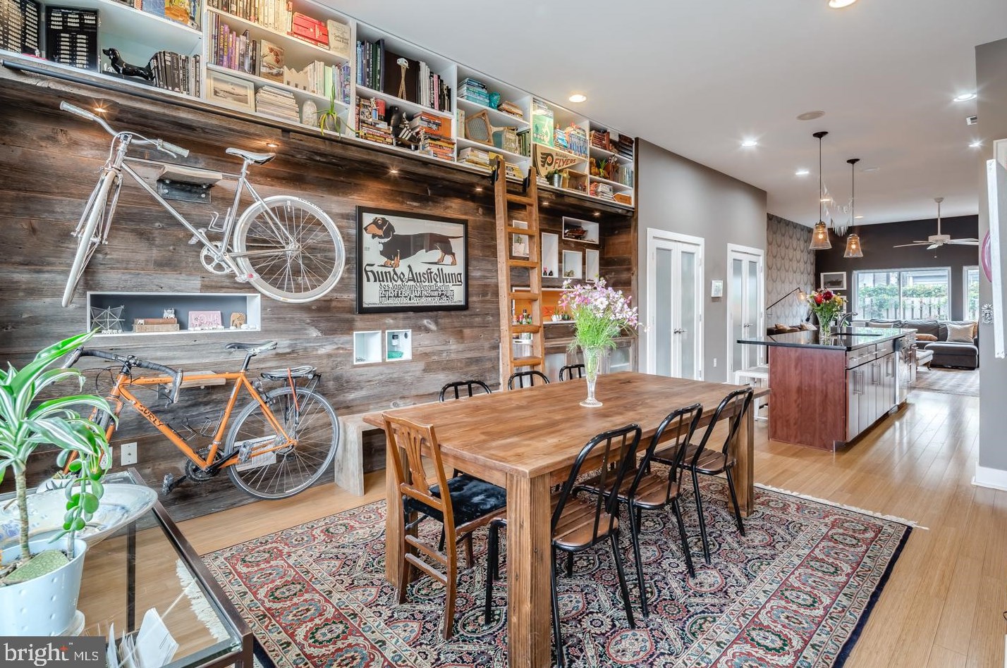 2316 Sergeant St, Philadelphia, PA 19125-2219