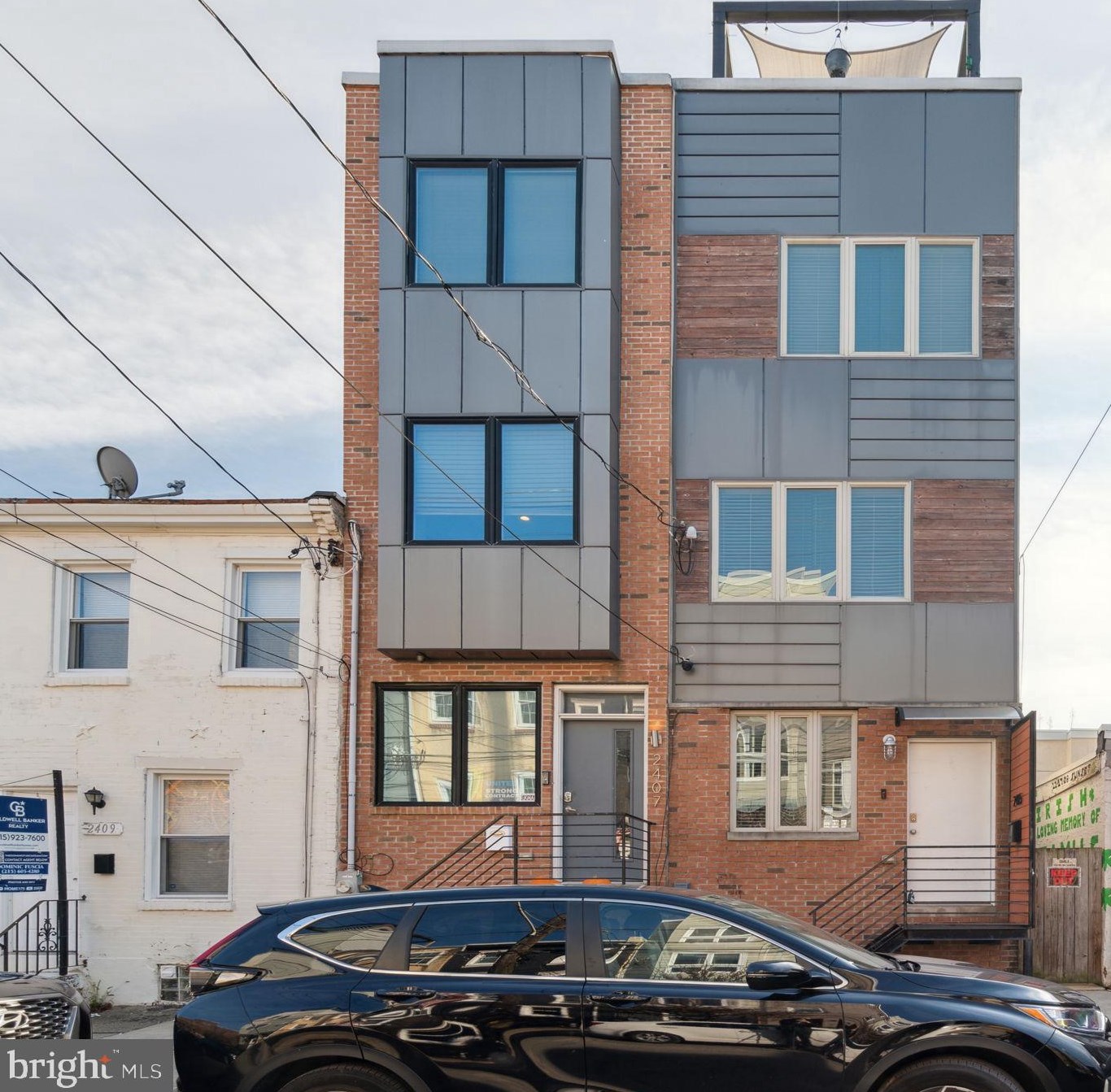 2405 Coral St, Philadelphia, PA 19125