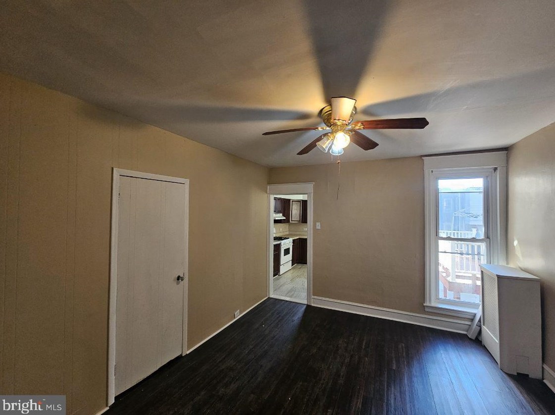 1752 Church Ln, Philadelphia, PA 19141