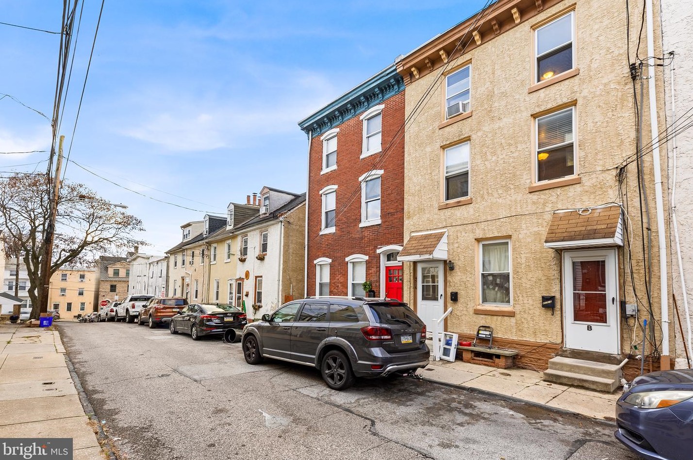 4516 Ritchie St, Philadelphia, PA 19127-1243