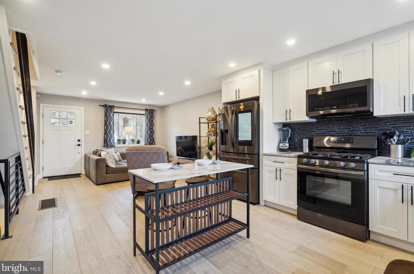 3530 Cresson St, Philadelphia PA  19129-1648 exterior