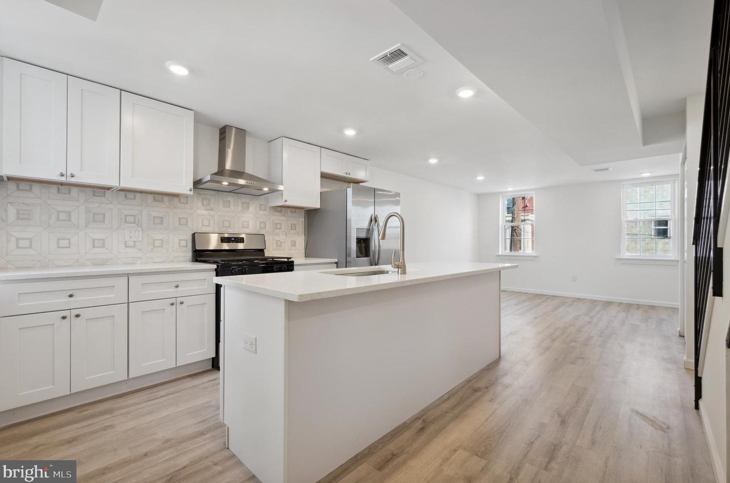 1946 N 5th St #b, Philadelphia, PA 19122