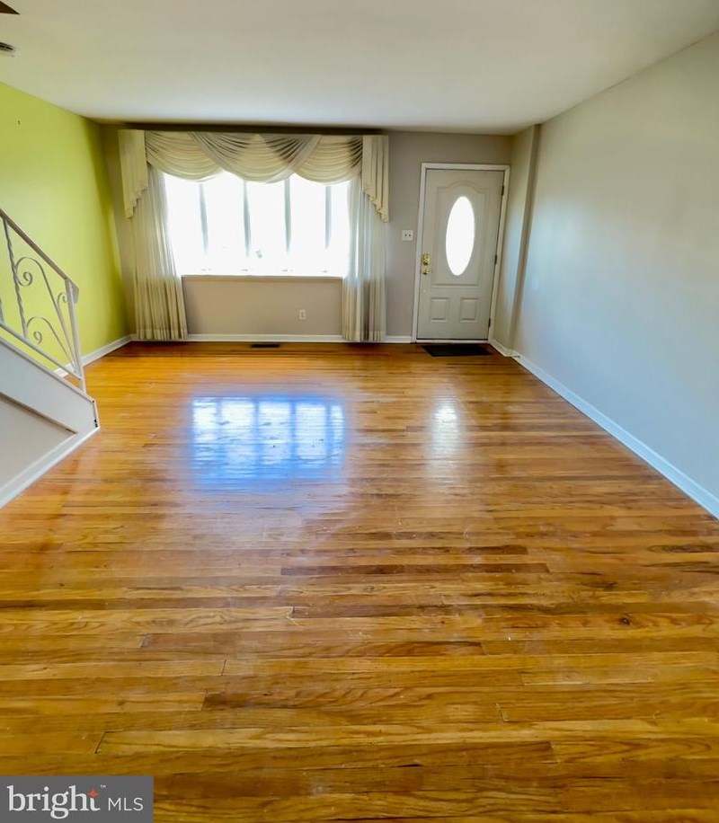 4454 Strahle St, Philadelphia PA  19136-2423 exterior