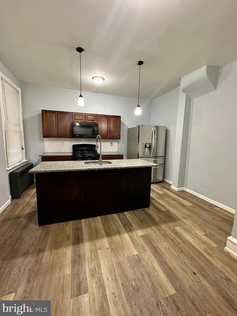 519 58th St, Philadelphia PA  19143-0019 exterior