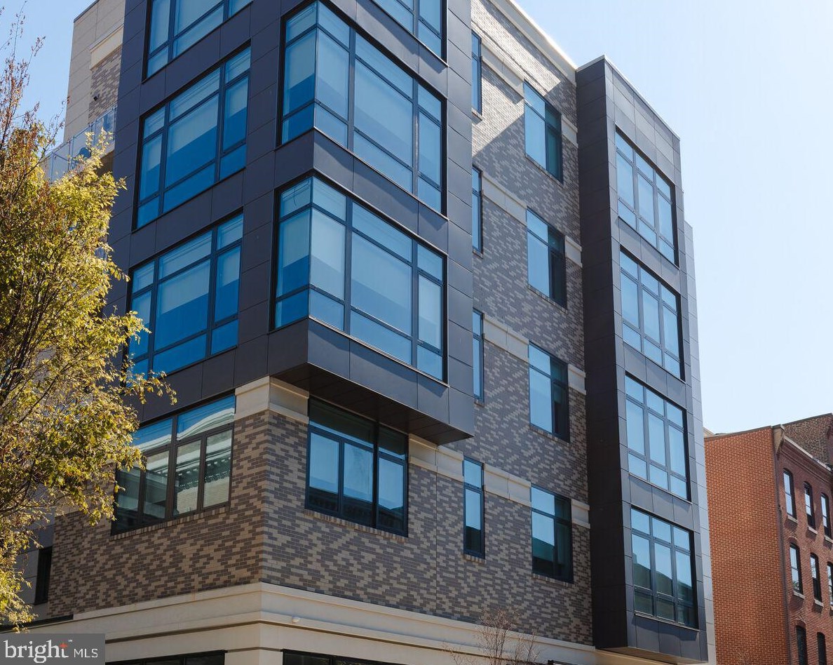 313 Race St #107, Philadelphia, PA 19106